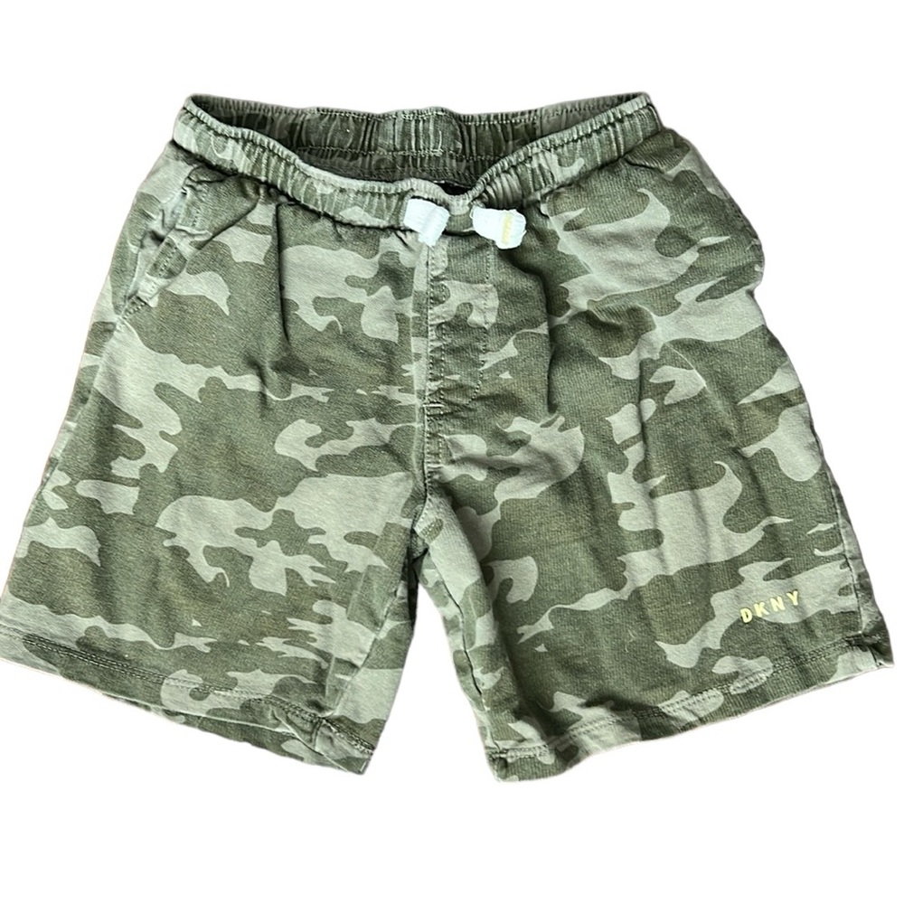 DKNY camo sweat shorts size 4